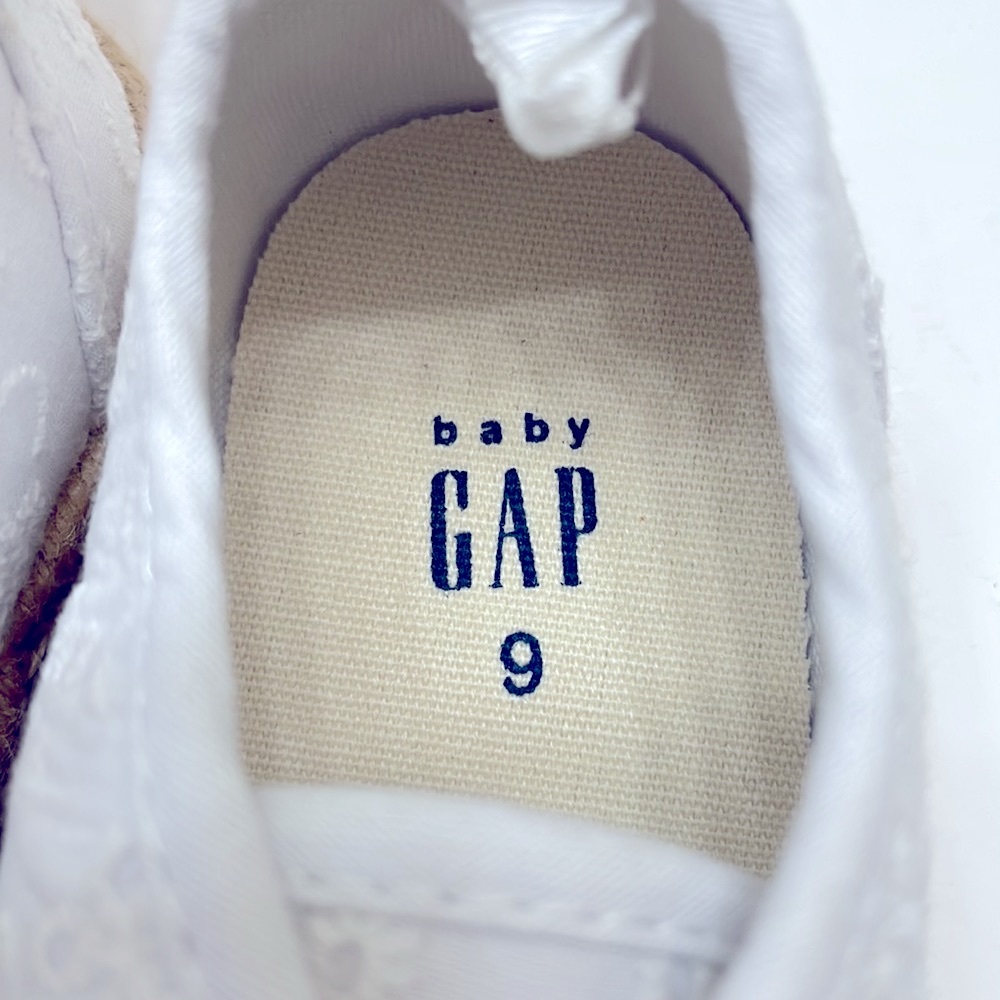 NWT Gap Kids Eyelet Espadrille Sneakers, Size 9 - Picture 8 of 8